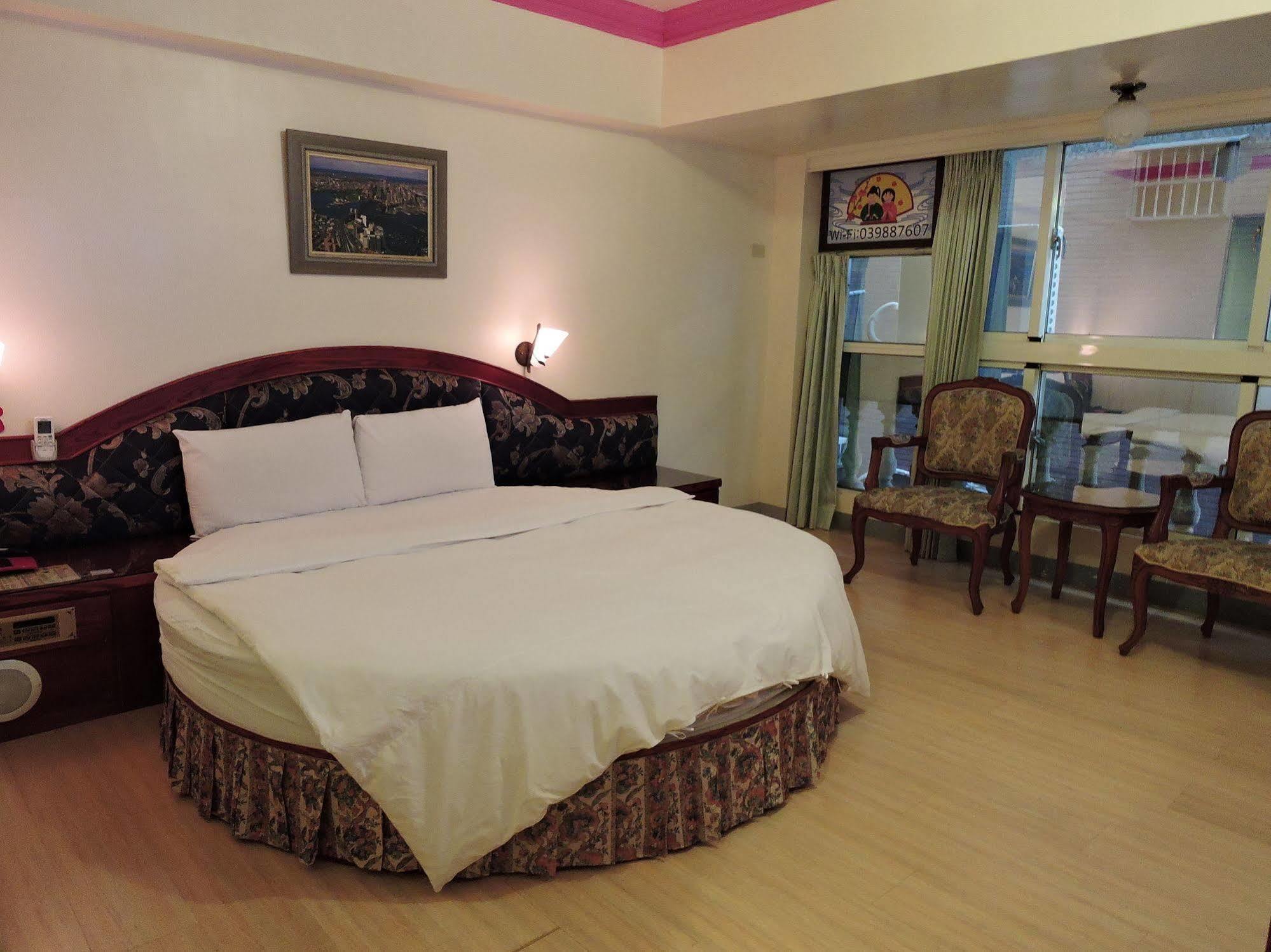 Longchi Hot-Spring Hotel Tiêu Khê Ngoại thất bức ảnh